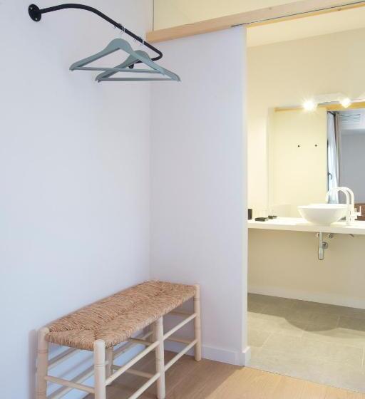 اتاق استاندارد با چشم‌انداز کوهستان, Rural Mas De L Illa