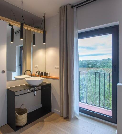 اتاق لوکس, Rural Mas De L Illa