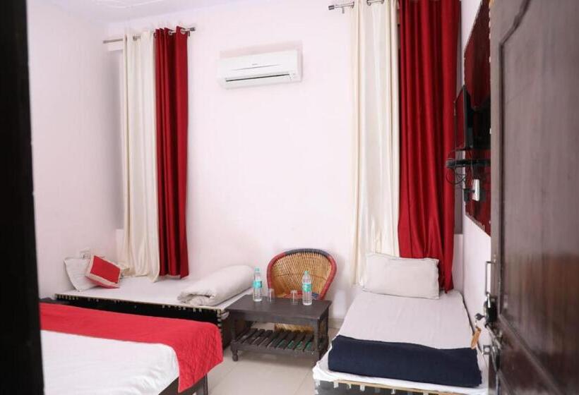 חדר סטנדרט עם מיטת קינג, The Forest View Resort