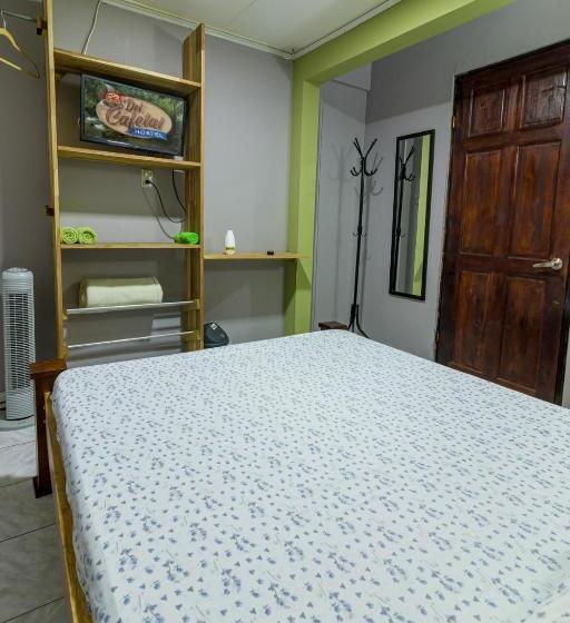 اتاق استاندارد, Delcafetalcr