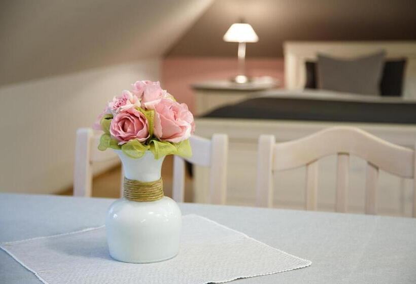 家庭工作室, Vila Terra