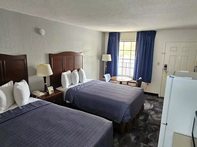 اتاق استاندارد با 2 تخت دوبل, Bluegrass Extended Stay
