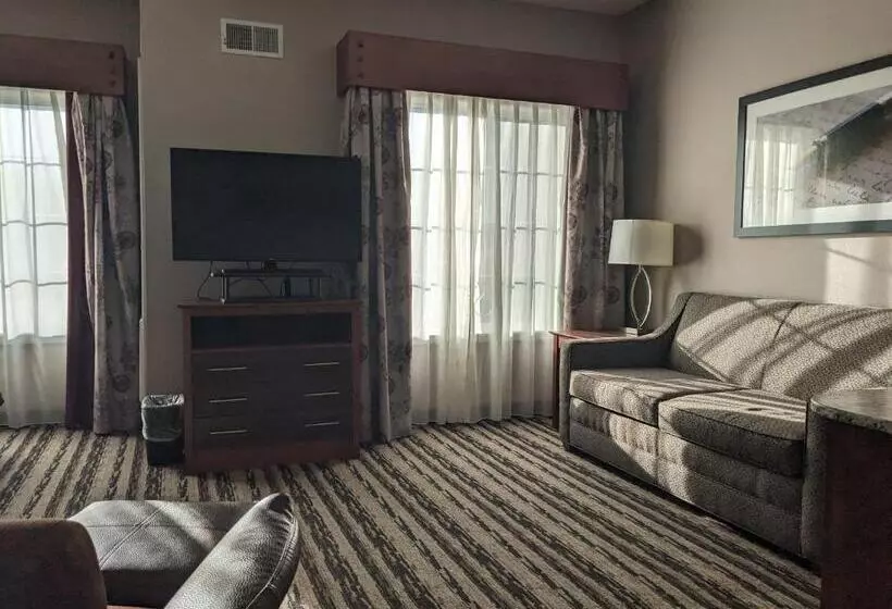 スタンダードスタジオ, Grandstay Residential Suites