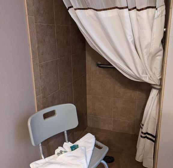 إستوديو قياسى, Grandstay Residential Suites