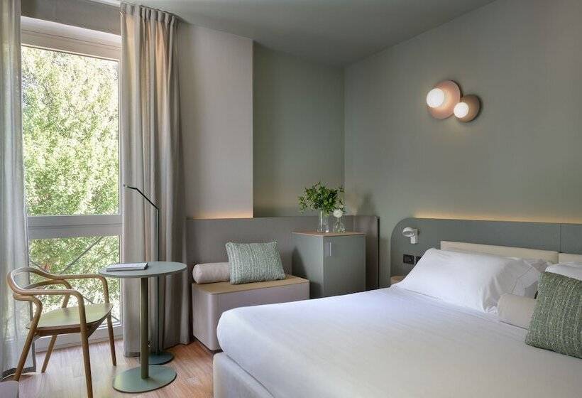 اتاق استاندارد, Ilaria