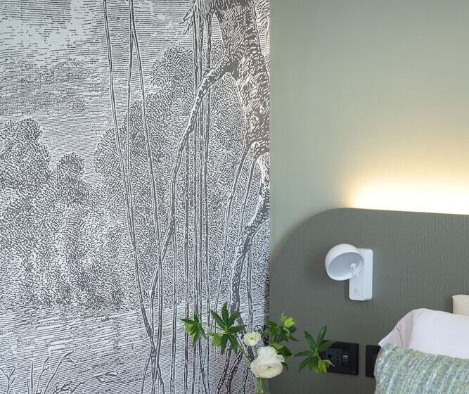 اتاق استاندارد, Ilaria