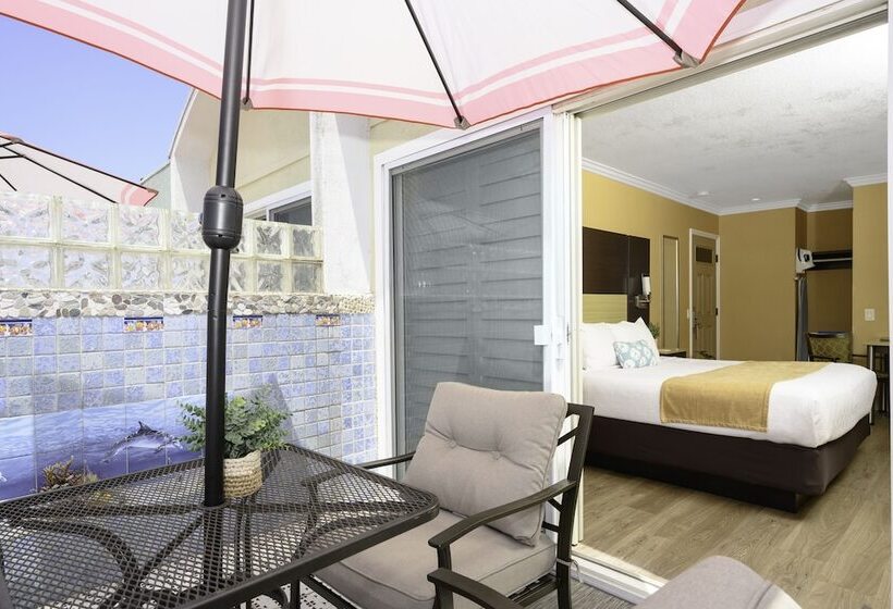 발코니가 있는 스위트, Little Inn By The Bay Newport Beach