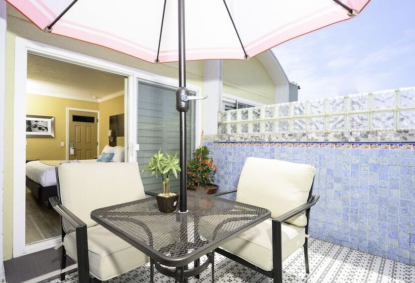جناح مزوَّد بشرفة, Little Inn By The Bay Newport Beach