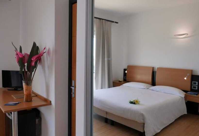 スタンダードルーム, Scoglio Della Galea Village & Spa