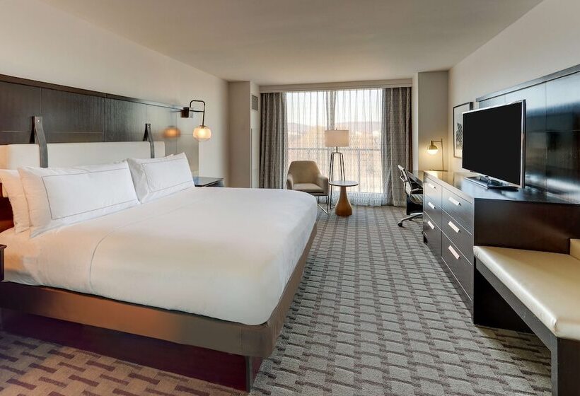 اتاق استاندارد با تخت دوبل, The Chattanoogan Hotel, Curio Collection By Hilton