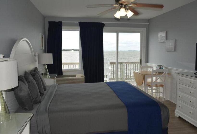 Standard Szoba King Size Bed, The Inn At Corolla