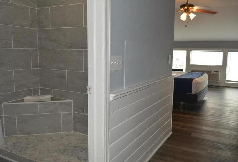 Standard Szoba King Size Bed, The Inn At Corolla