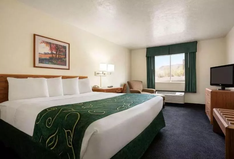 キングサイズベッドのスタンダードルーム, Travelodge By Wyndham Green River Wy