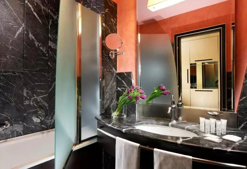 エクゼクティブルーム, Unahotels Malpensa
