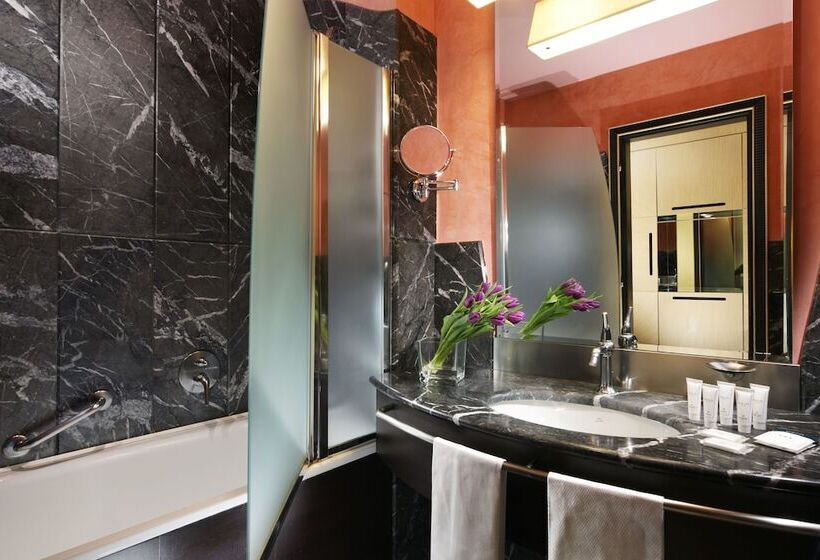 Номер Superior, Unahotels Malpensa