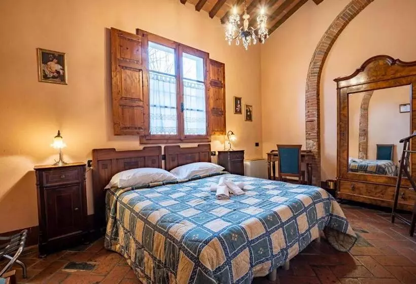 Economy Yhden Hengen Huone, Villa Maya