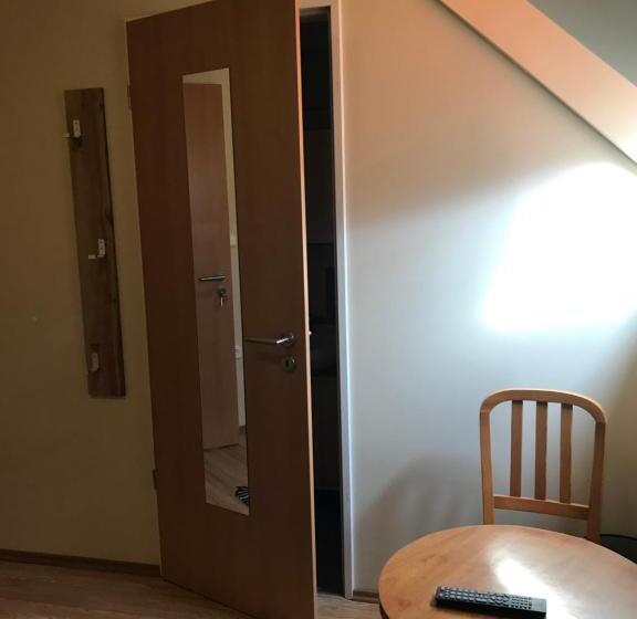 חדר סטנדרט, Prosper Lovasklub Panzió