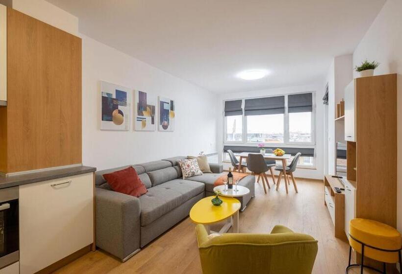 דירת חדר עם טרסה, Gardenia Apartments