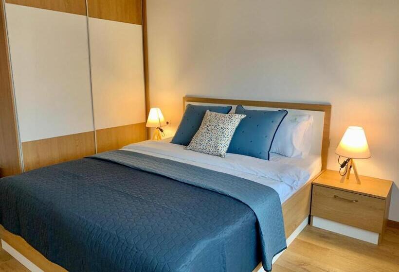 דירת שני חדרים, Gardenia Apartments