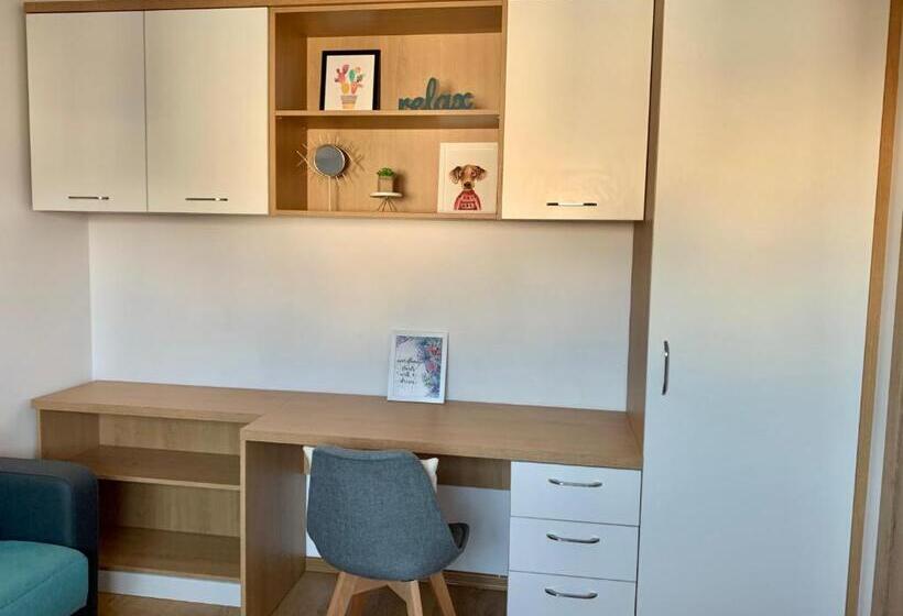 דירת שלושה חדרים, Gardenia Apartments