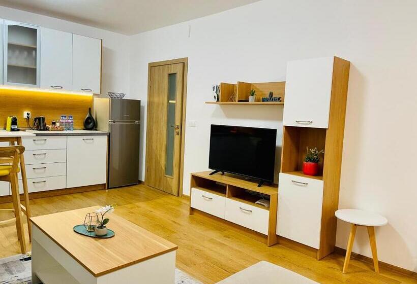 דירת חדר עם טרסה, Gardenia Apartments