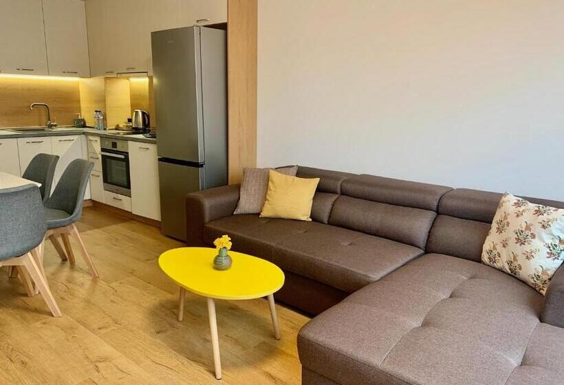 דירת חדר עם טרסה, Gardenia Apartments