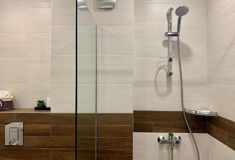 דירת שני חדרים, Gardenia Apartments