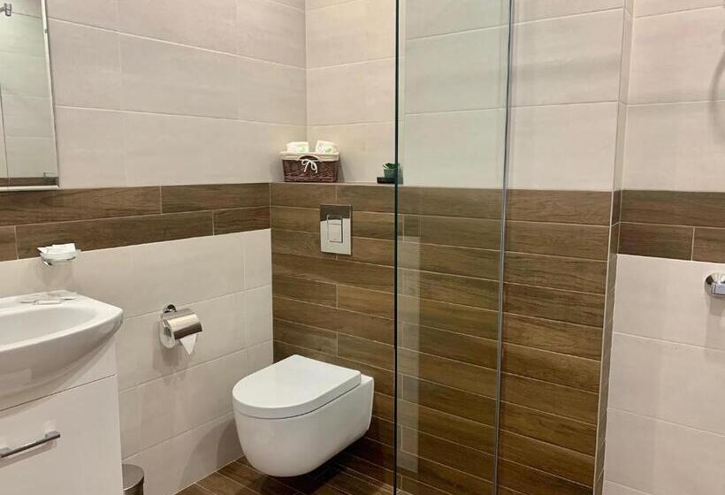 דירת שני חדרים, Gardenia Apartments