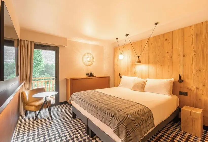 اتاق خانوادگی, Mercure Peyragudes Loudenvielle Pyrenees