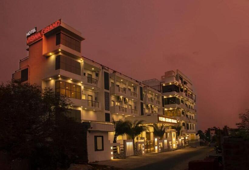 חדר דלוקס, Viswa Grand