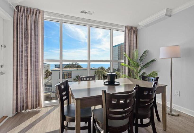 침실 3개 아파트, Ocean Escape Condos