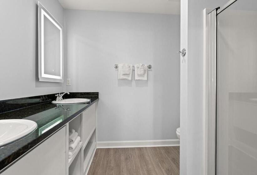 침실 2개 아파트, Ocean Escape Condos