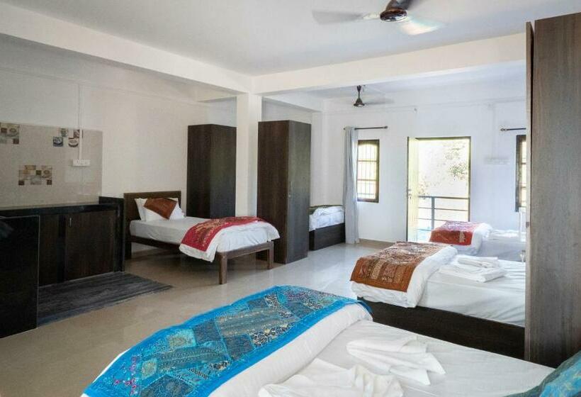 سرير فى غرفة مشتركه, De Lavender Ac Hostel