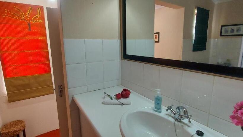 חדר משפחתי, Little Milton, 10 Patrick Guildbridge Road Off The R103 Rosetta