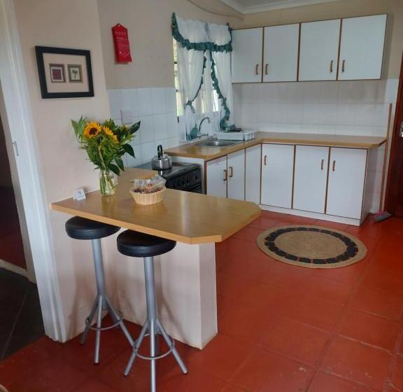 חדר משפחתי, Little Milton, 10 Patrick Guildbridge Road Off The R103 Rosetta