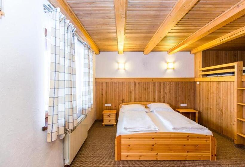 Семейный Номер, Atava Family House
