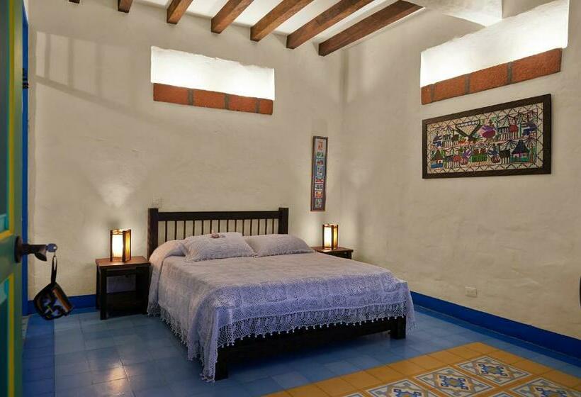 스탠다드 룸, El Despertar