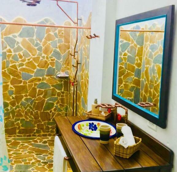 스탠다드 룸, El Despertar