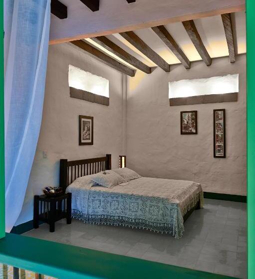 스탠다드 룸, El Despertar