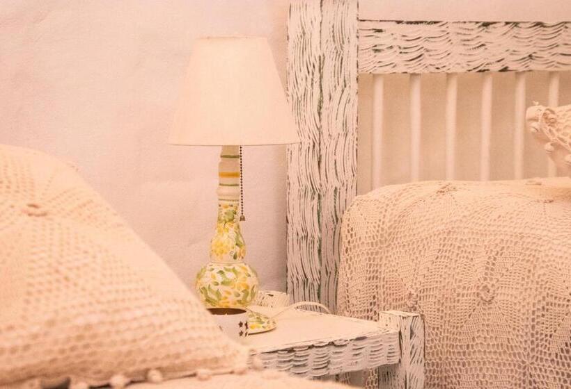 4인용 스탠다드 룸, El Despertar