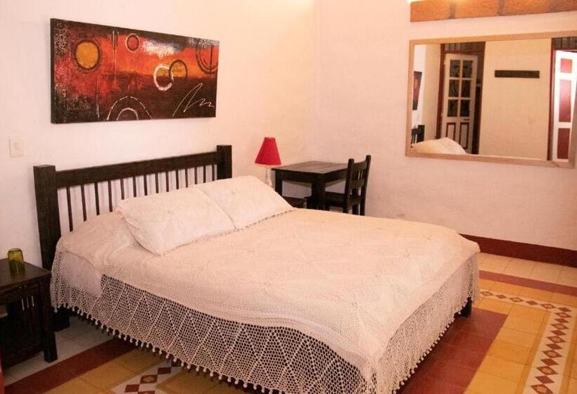 스탠다드 룸, El Despertar