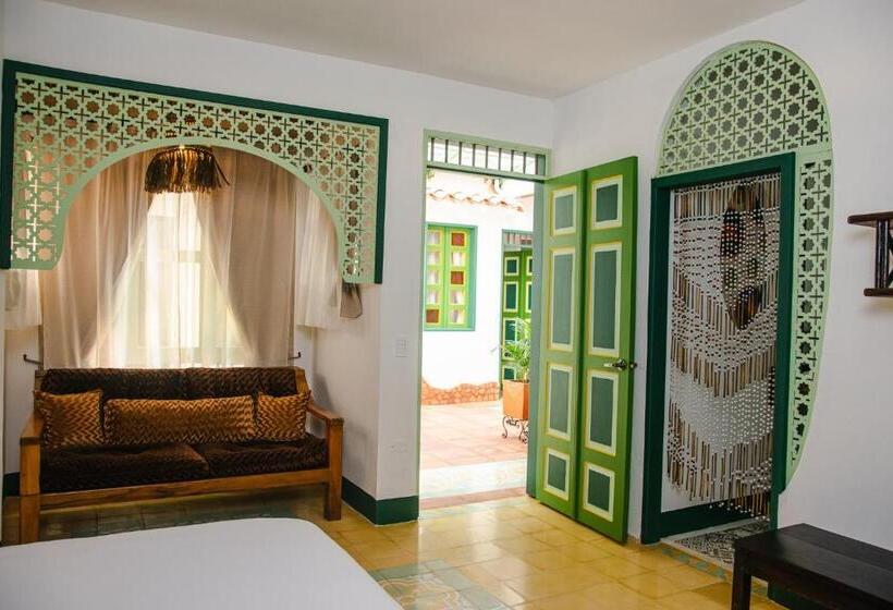 수피리어 스위트, El Despertar