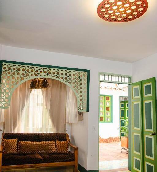 수피리어 스위트, El Despertar