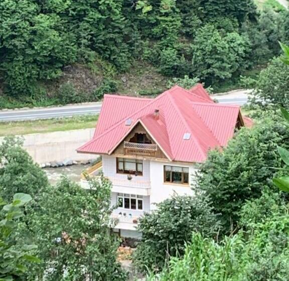 آپارتمان 2 خوابه, Koloni Apart