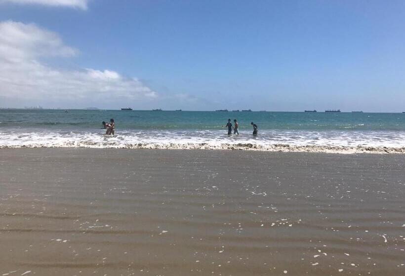 اتاق خانوادگی, Blackpoint