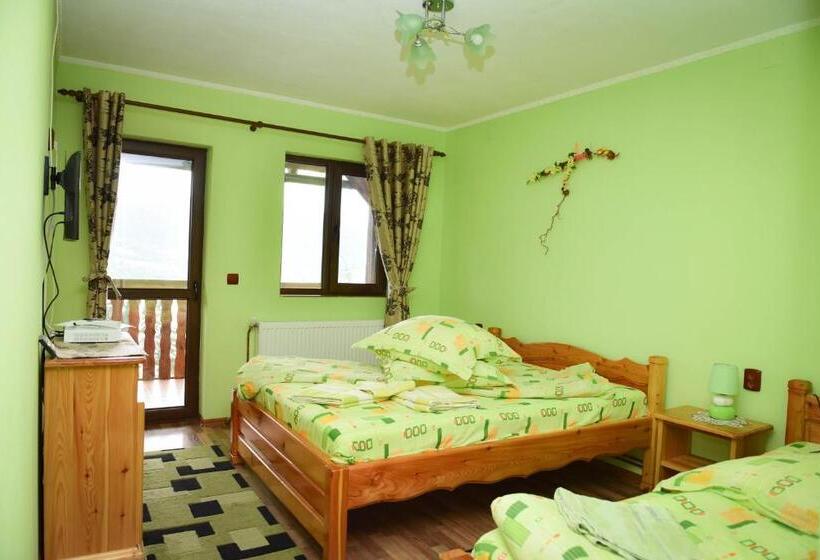 3间卧室的房子, Casa Edy