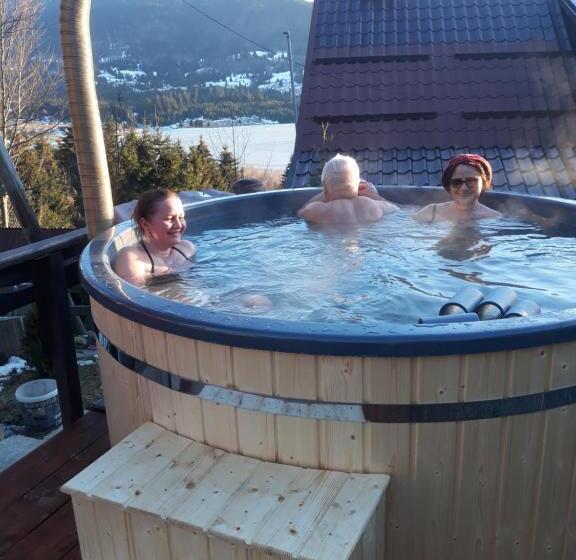 2间卧室的房子, Casa Edy