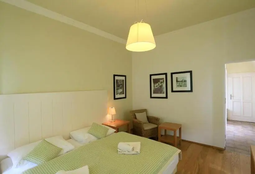 デラックスルーム, Resort Líšenský Dvůr