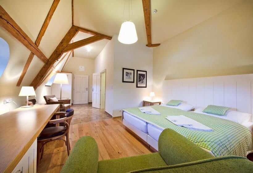 デラックスルーム, Resort Líšenský Dvůr