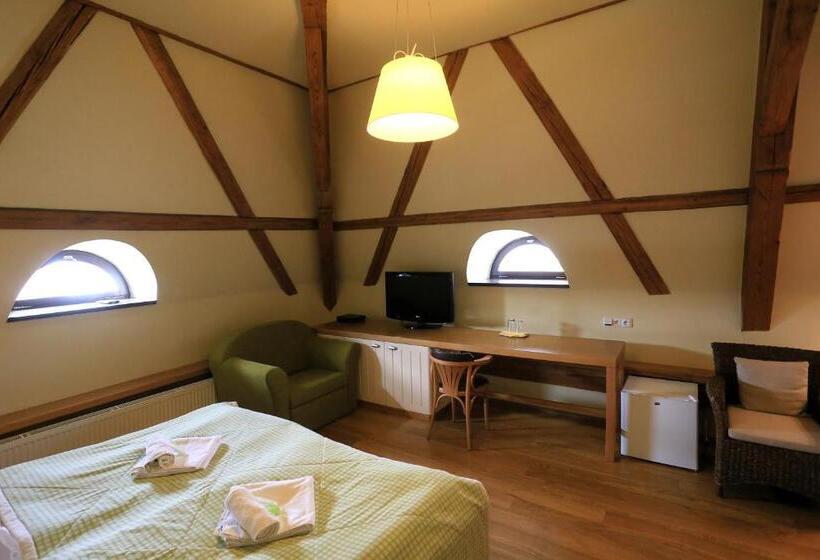 디럭스 룸, Resort Líšenský Dvůr
